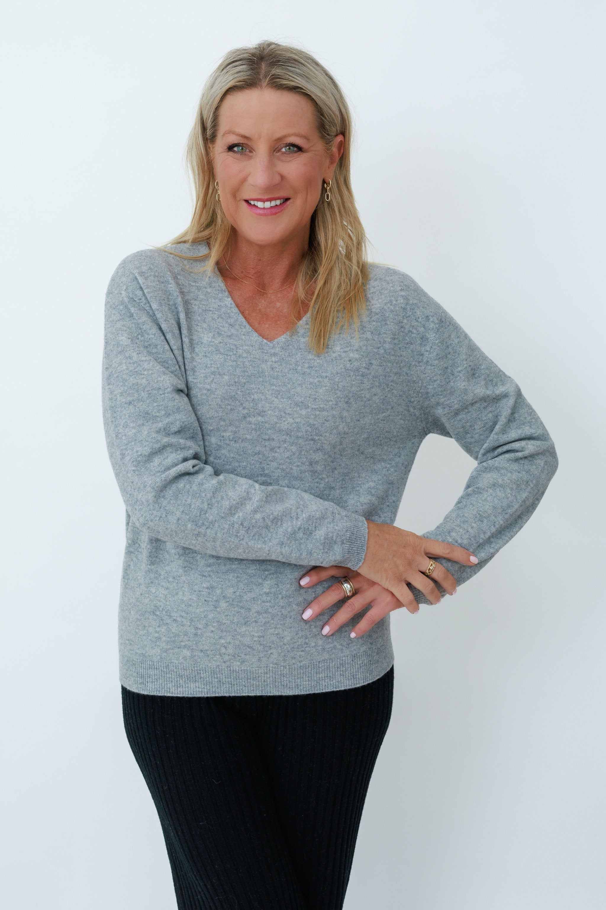 MerinoSnug Alpaca/Merino Wool Blend V-Neck Jumper