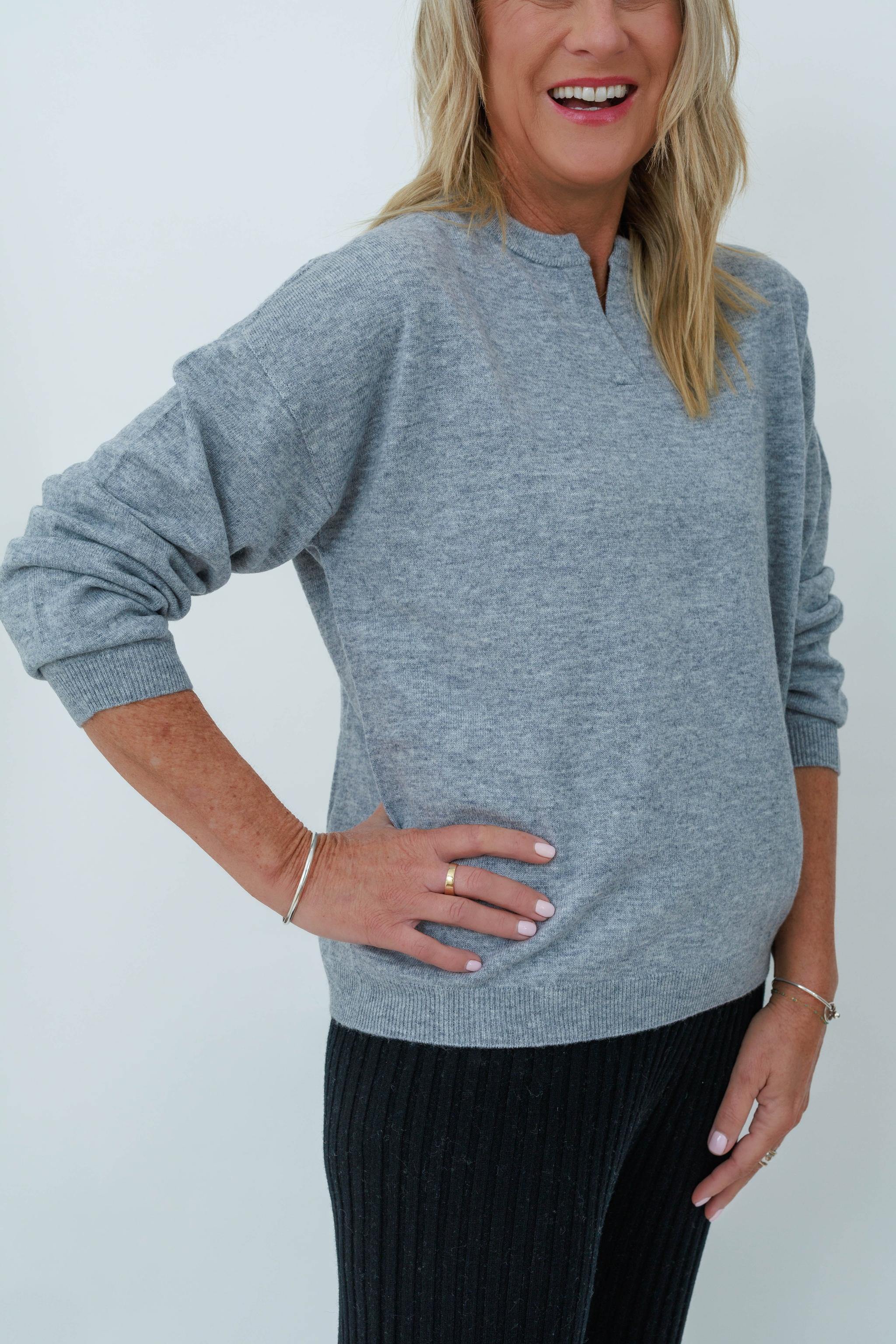 MerinoSnug Alpaca/Wool Split Neck Knit Sweater – Alpaca/Wool Blend Pullover Effortless Elegance and Cozy Comfort