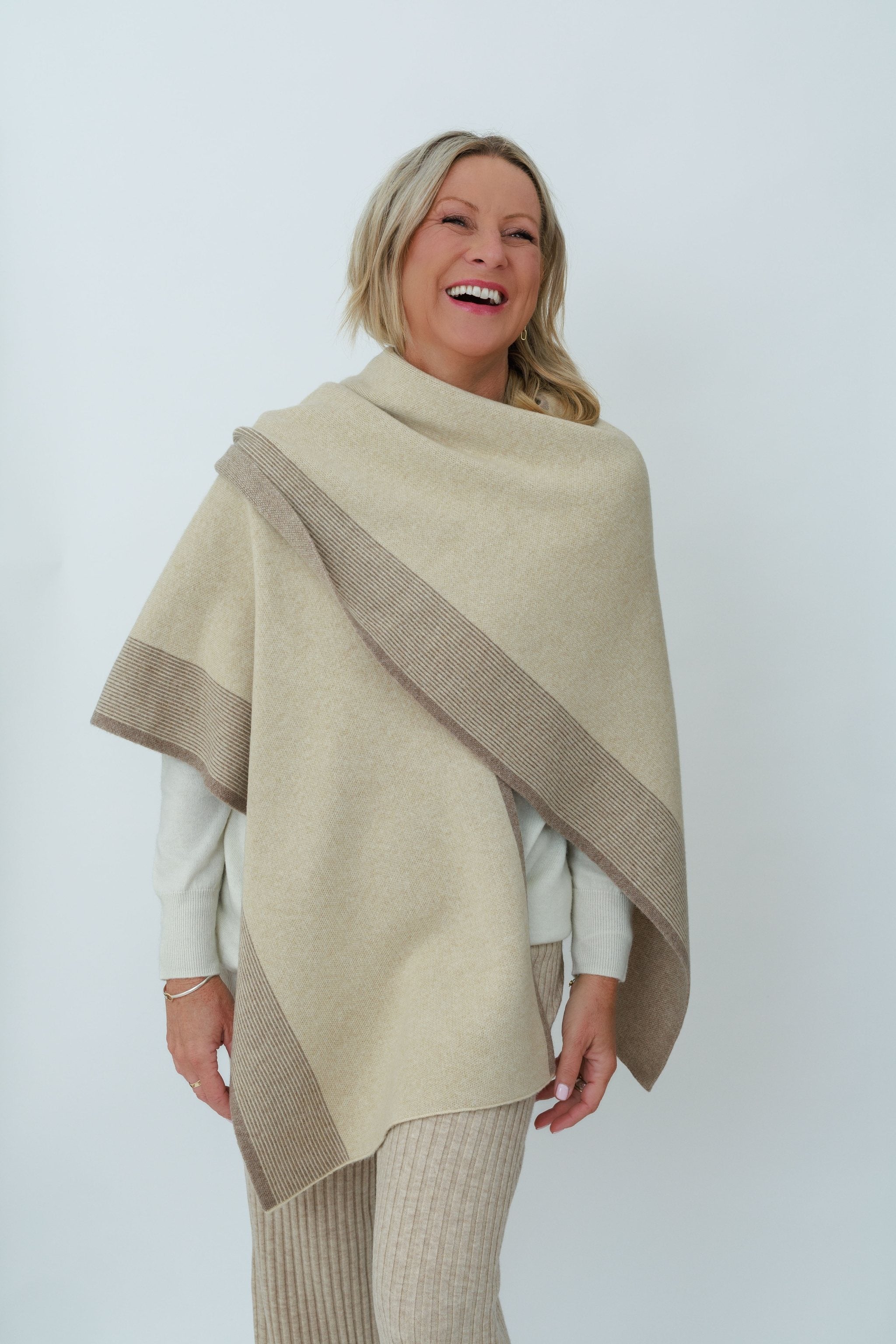 Merinosnug Luxurious Alpaca/Wool Poncho